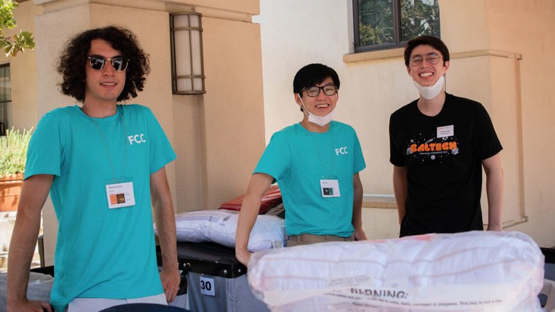 Caltech students move into residence houses